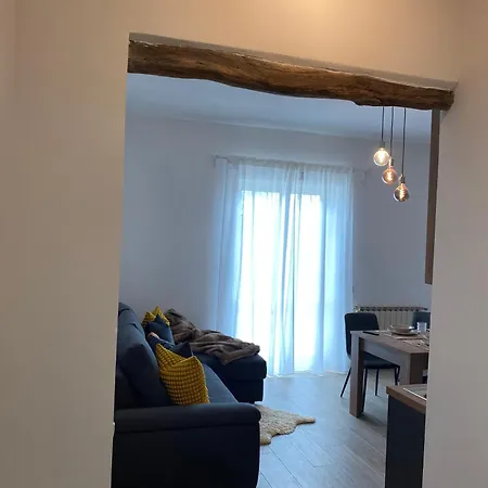 Mary House Apartment *