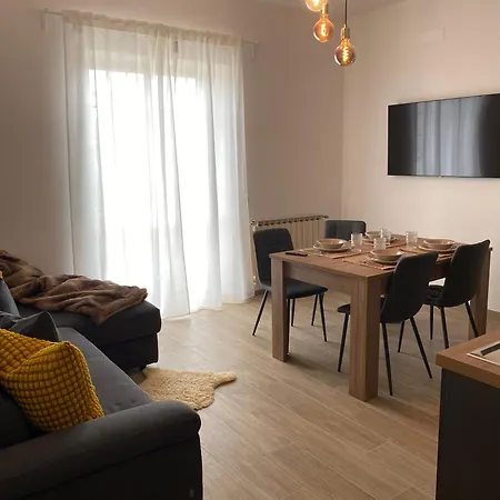 Apartment Mary House