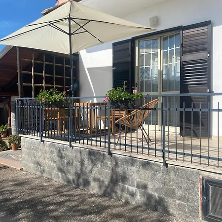 Mary House Apartment Scauri (Lazio)