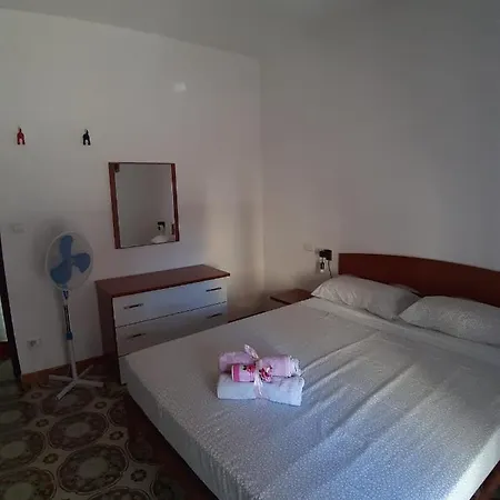 Mi Casa إيتري